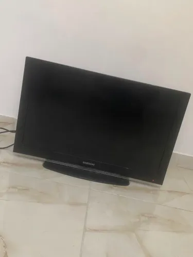 Vendo a máquina de lavar e a Televisão Samsung 32