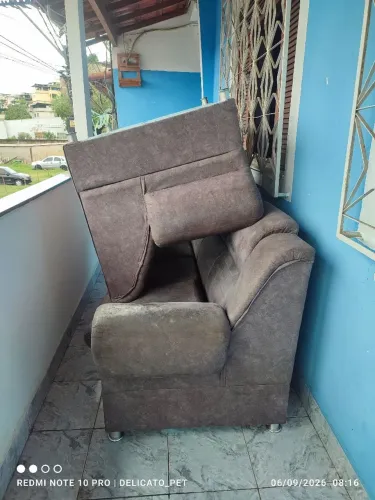 Sofá Retro com dois e três lugares