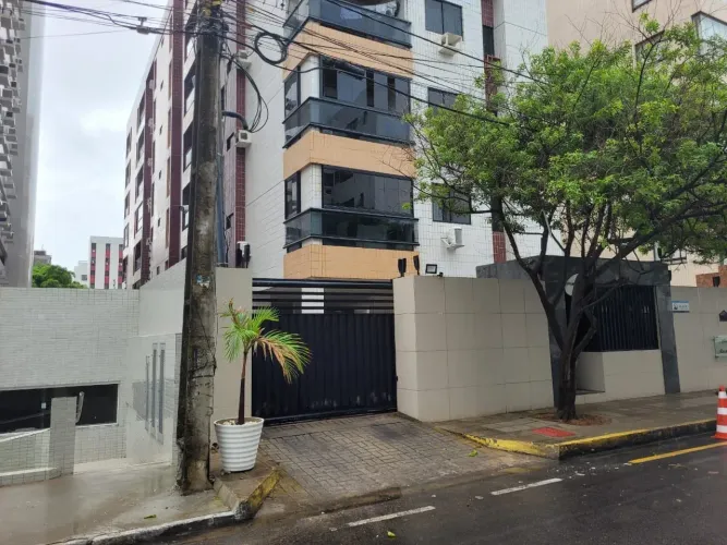 Apartamento para Venda em Cabedelo / PB no bairro Ponta de Campina