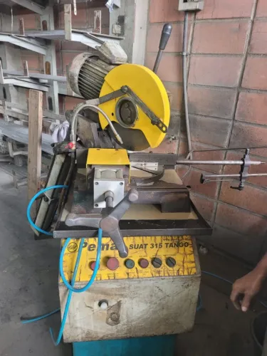 SERRA PARA AÇO E INOX PEMA SUAT 315 TANGO PNEUMÁTICA - OPORTUNIDADE!!!