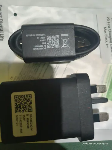 Carregador original Motorola original 33 whats (internacional)