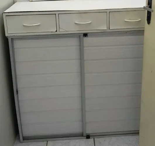 Bancada para escritório ou salão de beleza
