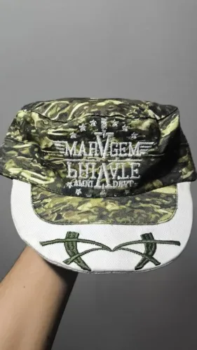 Boné Camuflado Amni Devt - Edição Limitada (Novo / Nunca Usado)