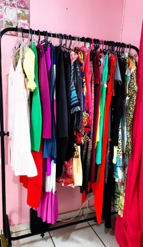 20 peças de roupas femininas por R$ 100,00<br>? Apenas R$ 5,00 por peça!
