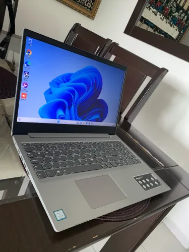Notebook Lenovo Core i3 8GB+SSD M2 256GB - Excepcional 