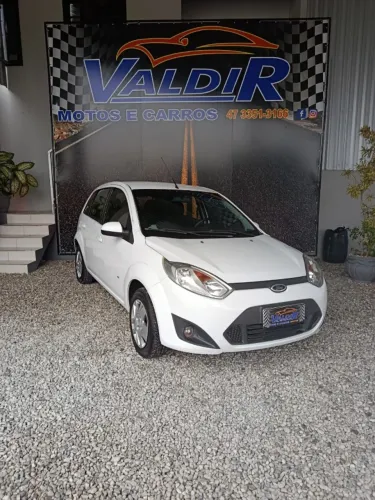 Ford Fiesta SE 1.6 8V Flex 5P 2014