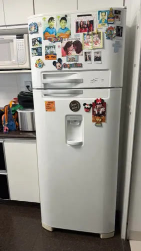 Geladeira Eletrolux DWC50