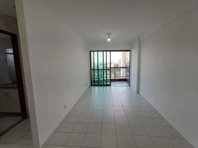 Alugo apartamento com 2 quartos,sendo um suíte e 1 vaga no Espinheiro - Recife - PE