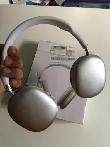 Fone de Ouvido P9 Bluetooth Novo - Lindo Design e Som Potente!