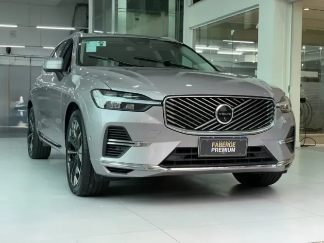 Volvo XC-60 T-8 Ultra 2.0 AWD (híbrido) 2026