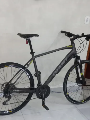 Bicicleta Giant, aro 29