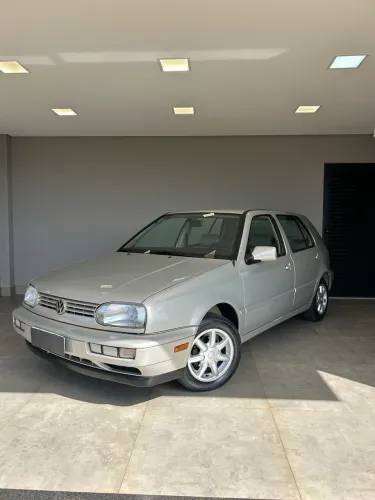 Volkswagen Golf GL 1.8/ 2.0i 4P 1996