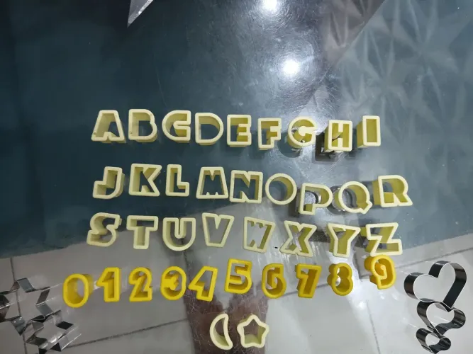 Conjunto de letra e número de confeitaria + brinde