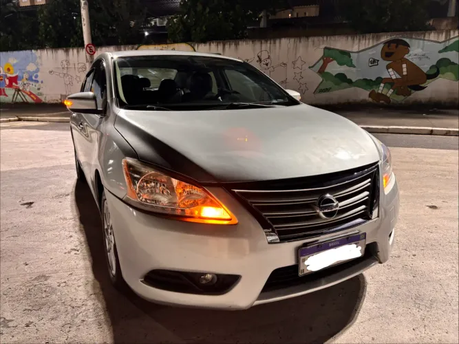Nissan Sentra SV 2.0 Flexstart 16V Aut. 2015