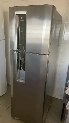 Geladeira Electrolux 395L