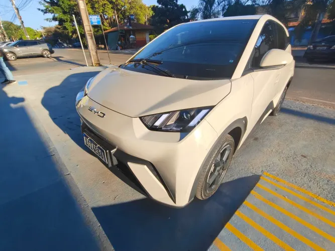 BYD Dolphin Mini (Elétrico) 2025
