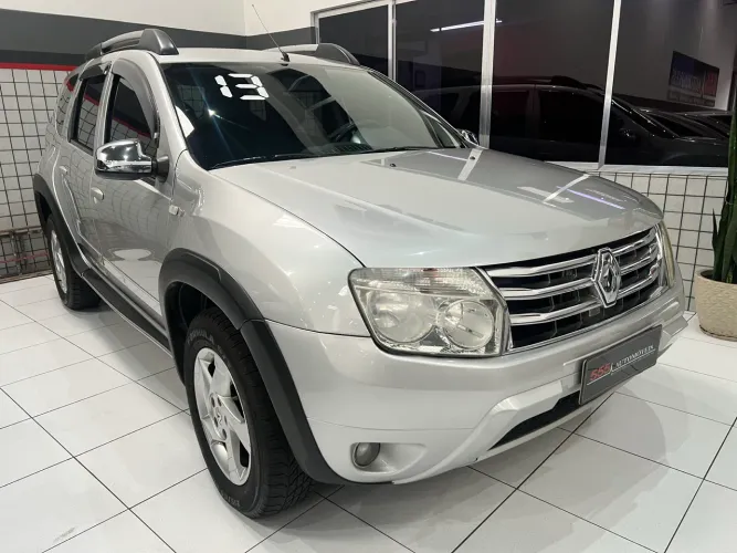 Renault Duster Dynamique 2.0 Hi-flex 16V Aut. 2013