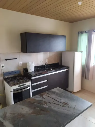 Alugo apartamento