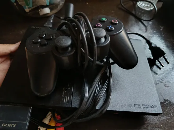 Play 2
