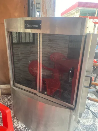 Assadeira de frango
