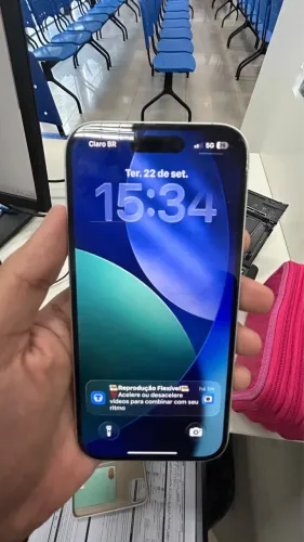 iPhone 16