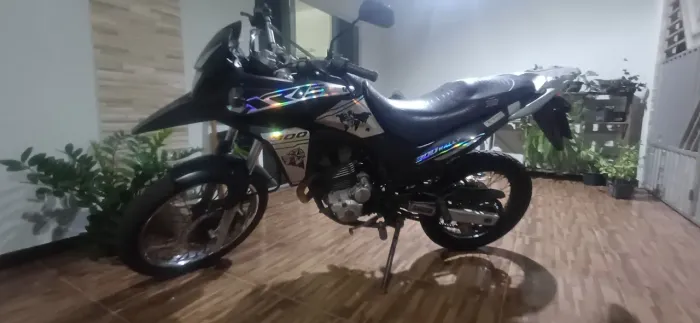 Vende - se Honda Xre 300 2012