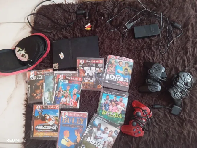 Vende-se PS2