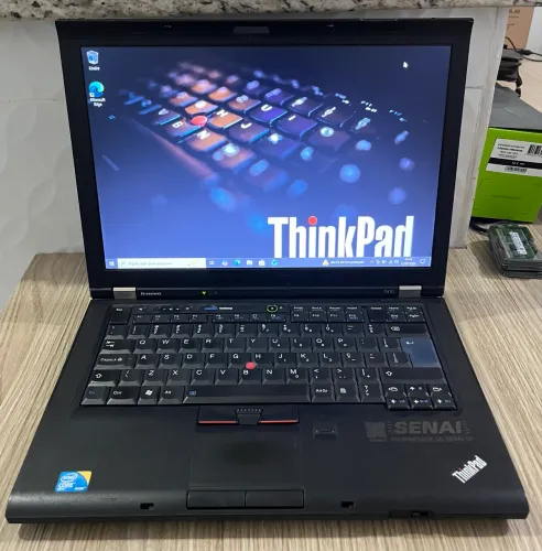 Notebook Lenovo - Tanque de Guerra