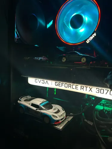 Pc gamer Ryzen 7 2700X Rtx 3070TI 32GB ram