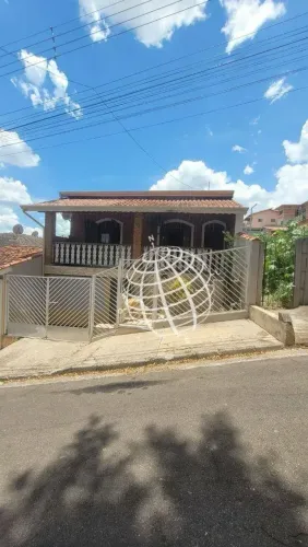 Casa com 3 dormitórios à venda, 70 m² por R$ 500.000,00 - Jardim Real - Bom Jesus dos Perd