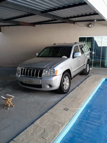 Jeep Grand Cherokee Limited 3.0 TB Dies. AUT 2009