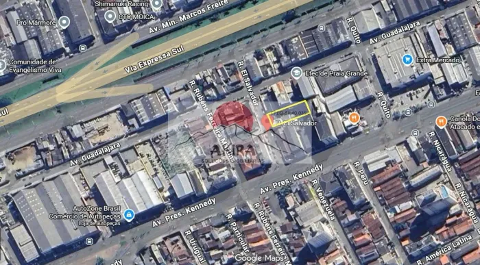 Vendo terreno 560 m² na Guilhermina ótima localização!!