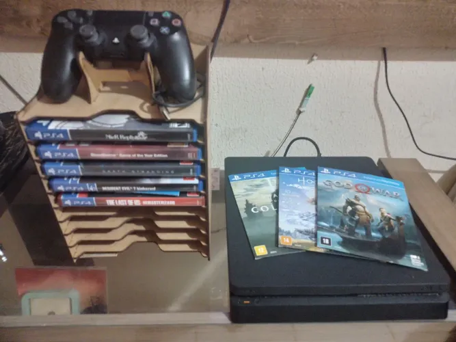 PS4 SLIM + JOGOS