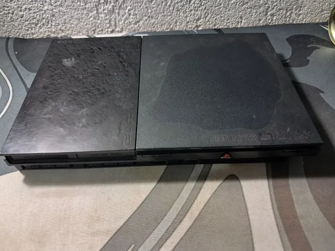 Ps2 slim modelo 9000 só para retirada de peças