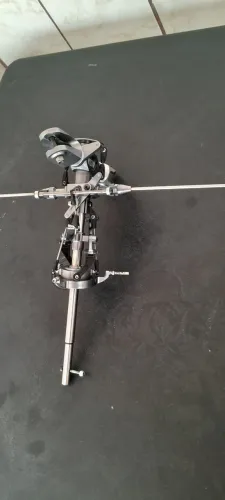 rotor principal flybarcom eixo central para hk600gt semi novo.