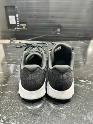 Tênis Original Adidas n° 41