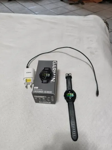 Relógio Garmin forrunner 165 Music