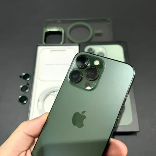 iPhone 13 Pro 128GB! Impecável! Com caixa! Acc cartão! Com Brindes!! Nunca mexido!