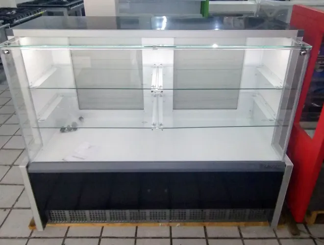 BALCÃO VITRINE NEUTRA 1.40 METRO GELOPAR 