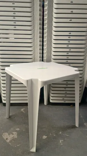 Mesa de Plástico 70x70