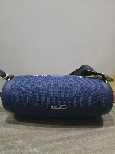 Caixa de som portátil basike
