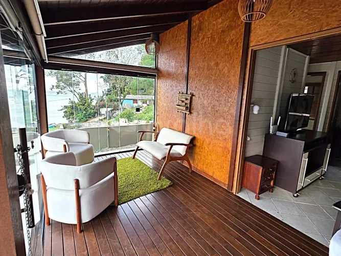 Casa na Praia de Fora com 100,00 m2 e 3 quartos