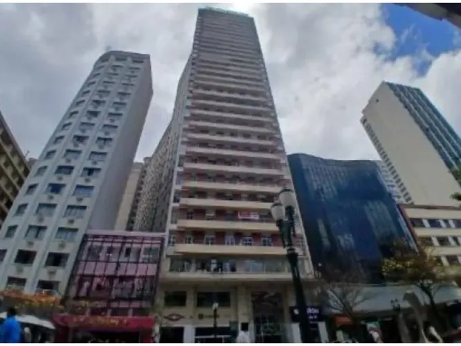 Comercial/Industrial em Leilão - Centro - Curitiba - PR