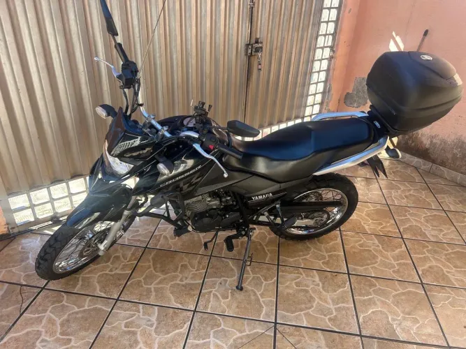 YAMAHA CROSSER 2022 - À VENDA