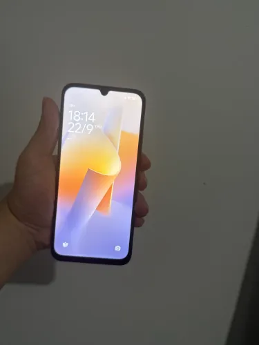 VENDO POCO C85 256 GB 8GB RAM LILÁS