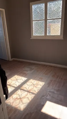 Casa reformada, próximo à Brasil.