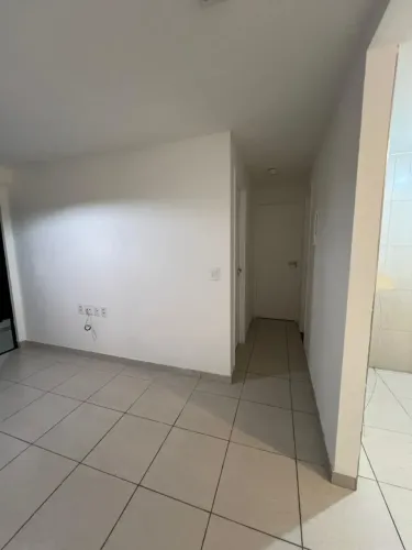 Vendo apartamento em frente ao colégio Farias Brito no Benfica.
