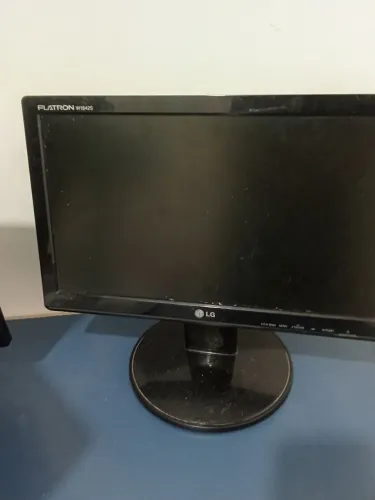 MONITOR LG BARATO USADO BARATO!