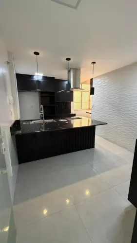 Apartamento para venda tem 75 metros quadrados com 3 quartos