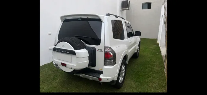 Mitsubishi Pajero HPE Full 3.2 4X4 T.i.dies.3p Aut. 2011